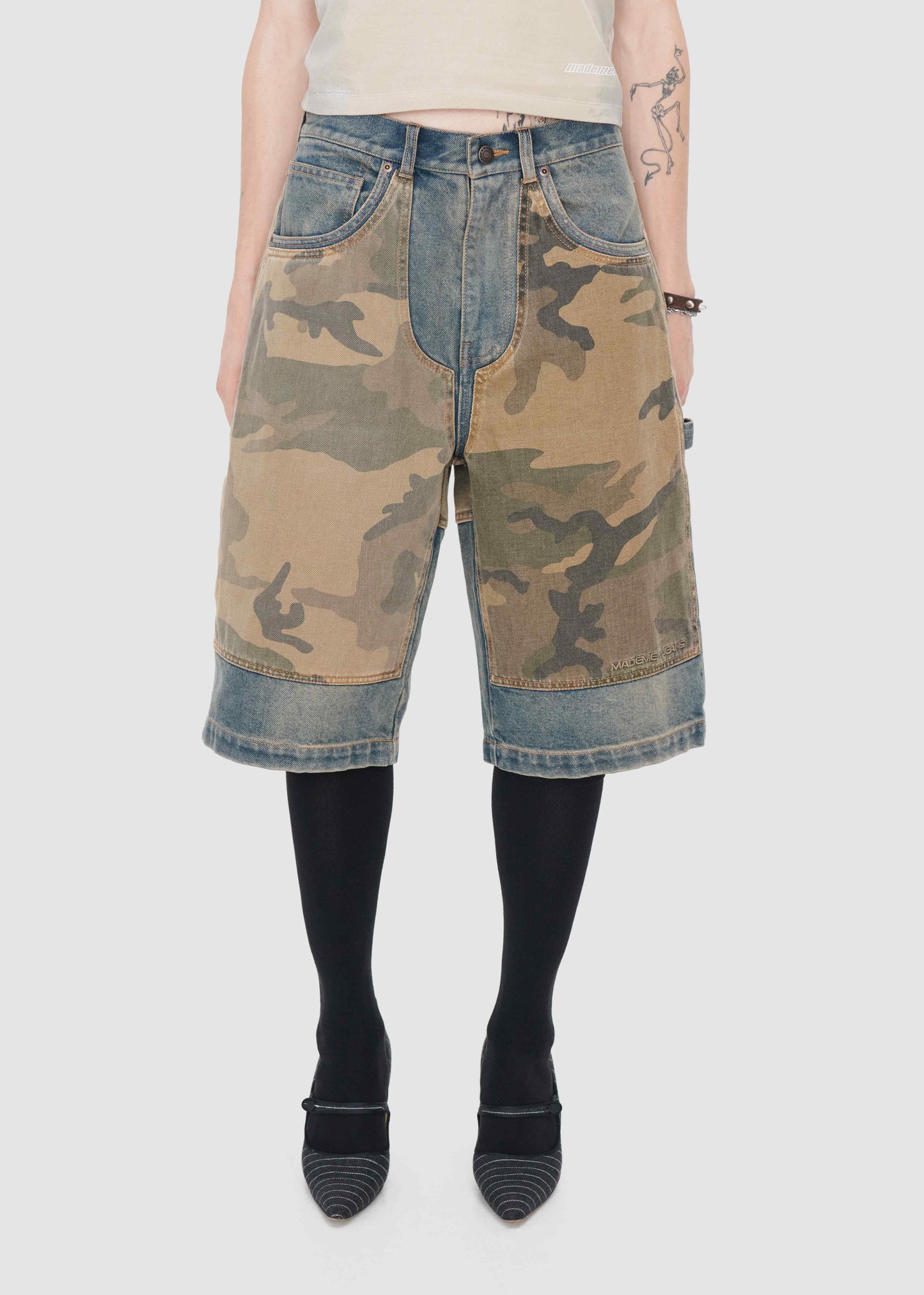 DENIM BAGGY DOUBLE-KNEE SHORT